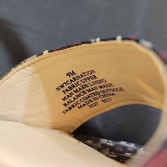 NINE WEST CARNATION SKY HIGH HEEL PLATFORM SANDAL - Picture 12 of 15